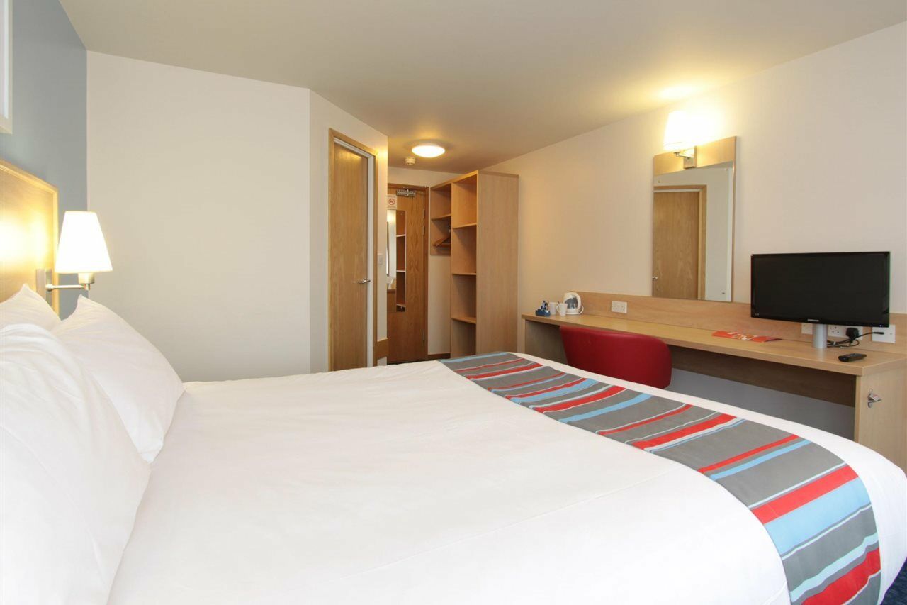 Travelodge Bristol Severn View M48 Elberton Esterno foto